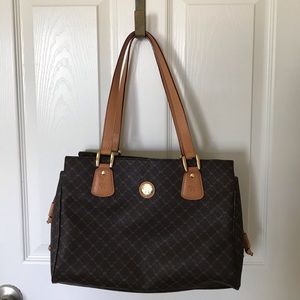 Rioni East West Bag & Wallet